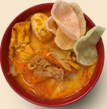 Lontong Sayur (Vegetable Curry Soup)